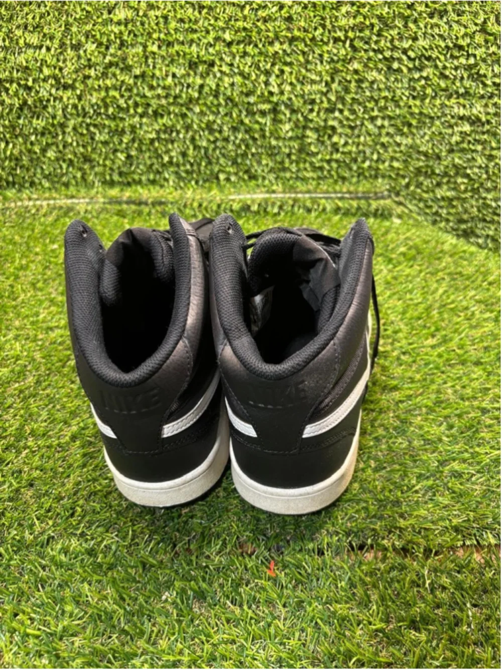 Men's Nike Court Vision Mid Sneakers Black White Size 10 #E122